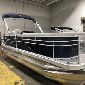 2024 BENNINGTON 218 SLJ(REAR BENCH) PONTOON & YAMAHA 115 – CLEARANCE SALE!!