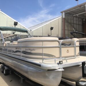 2000 Premier 250 Grand Majestic Tritoon & Honda 130 HP